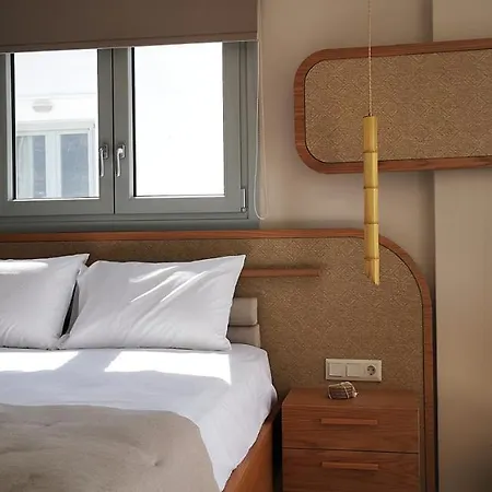 Lemonia 3 Platis Gialos (Sifnos)