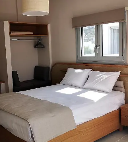 Lemonia 3 Apart Otel Platis Gialos (Sifnos)